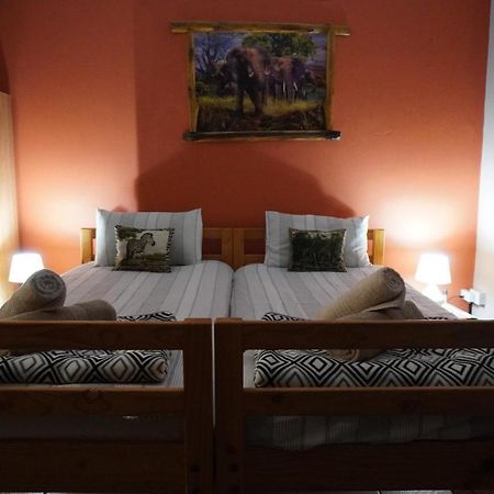 Okahandja Guesthouse Esterno foto