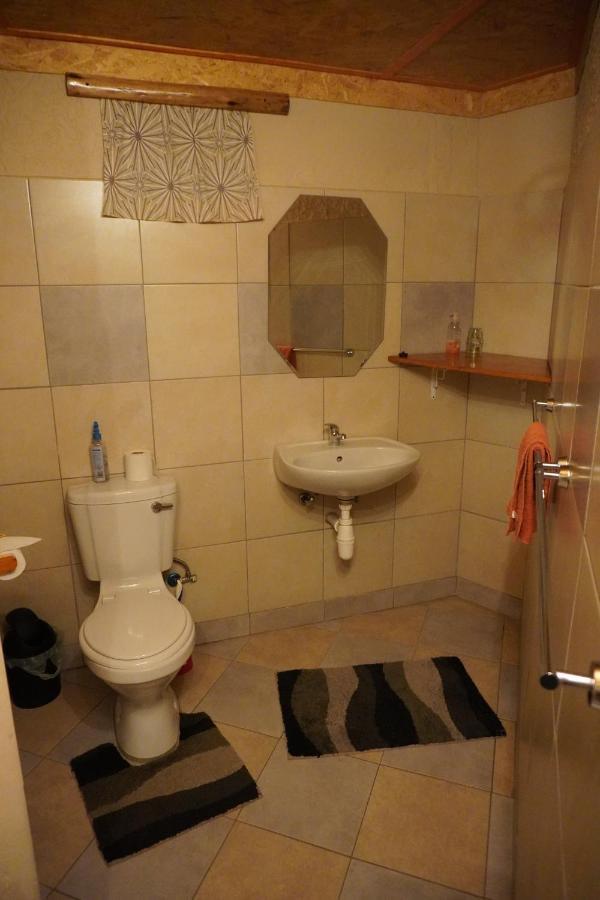 Okahandja Guesthouse Esterno foto