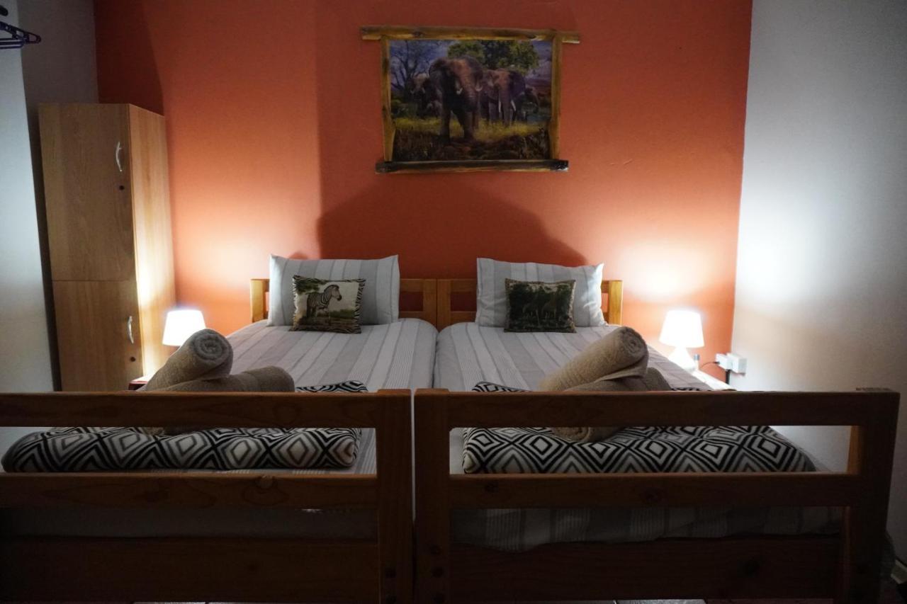 Okahandja Guesthouse Esterno foto