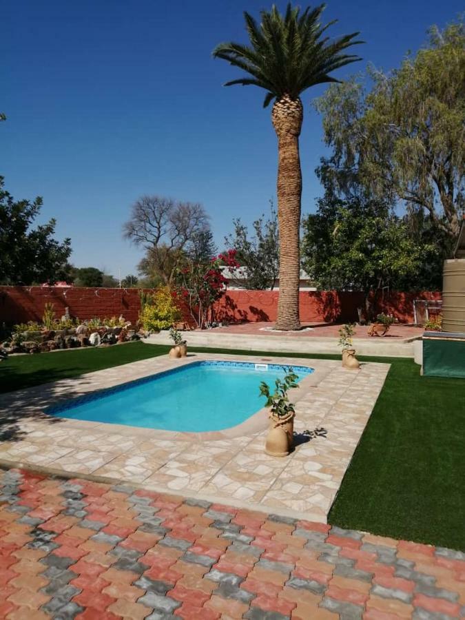 Okahandja Guesthouse Esterno foto